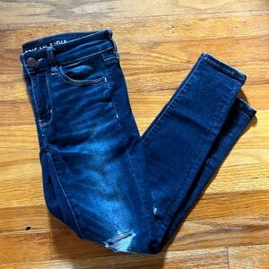 American eagle distressed skinny jeans